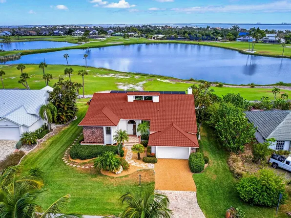 1057 Sand Castle Rd, Sanibel, FL 33957