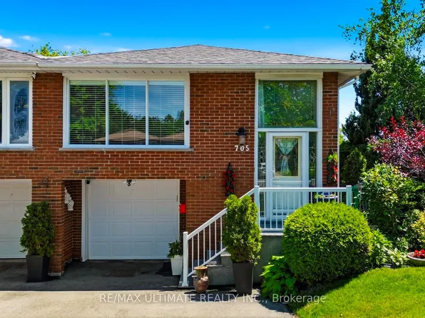 705 Eaglemount Cres, Mississauga, ON L5C 1N8
