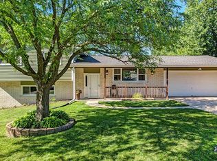 3702 W Clover Ave, McHenry, IL 60050