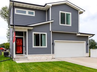 102 Destiny Dr, Boone, IA 50036