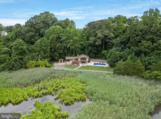 8200 Elm Ln, Chesapeake Beach, MD 20732