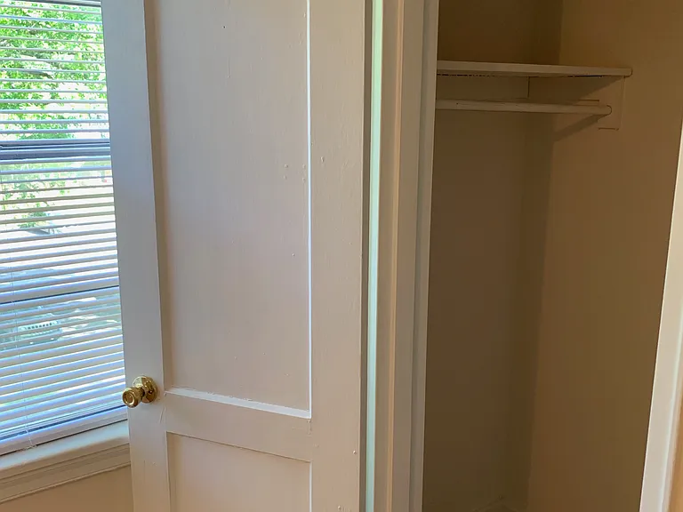 1662 Valley Ave — Photo 33