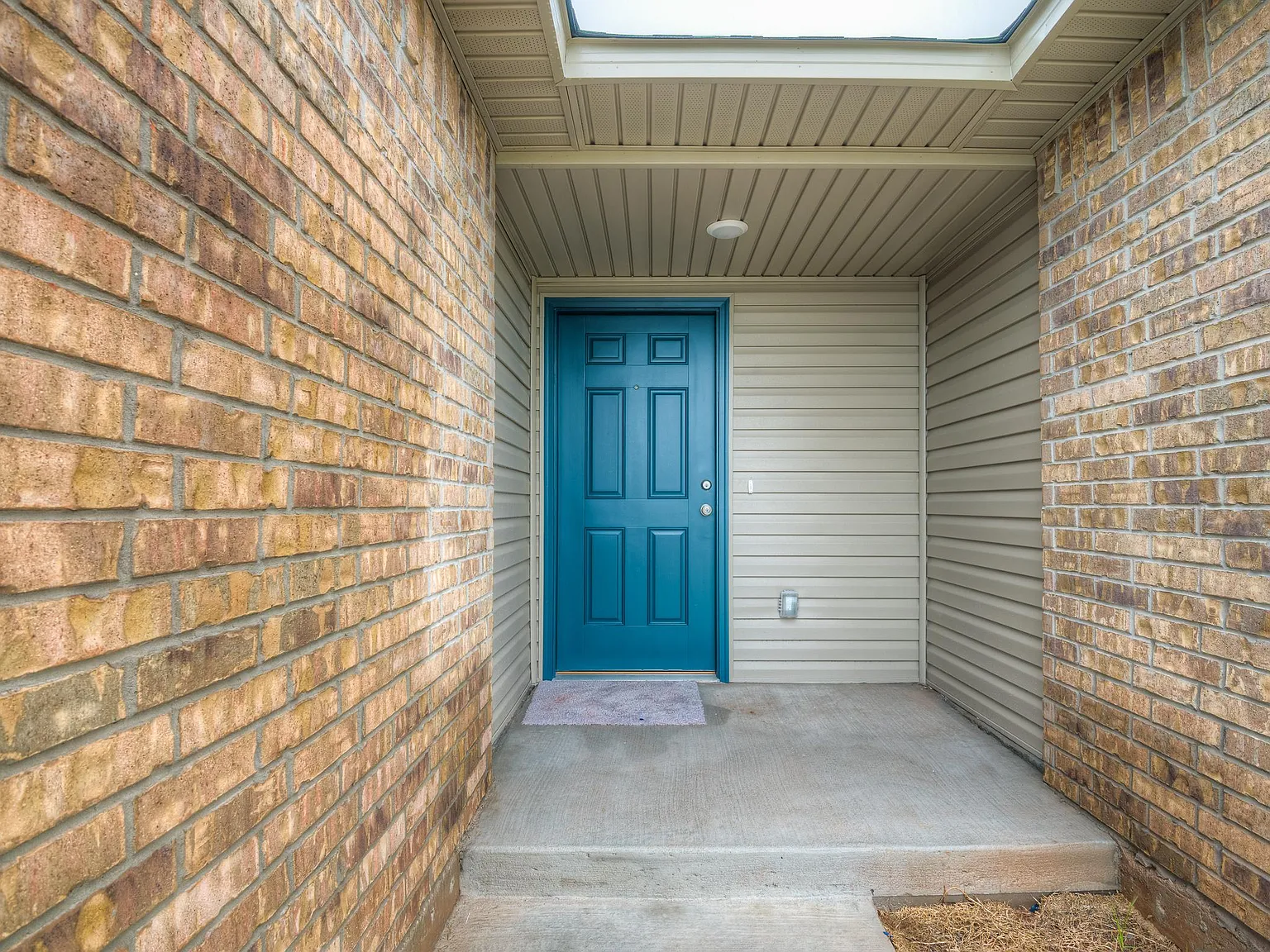 3 bed, 1393 sqft, $1,560 — Photo 4