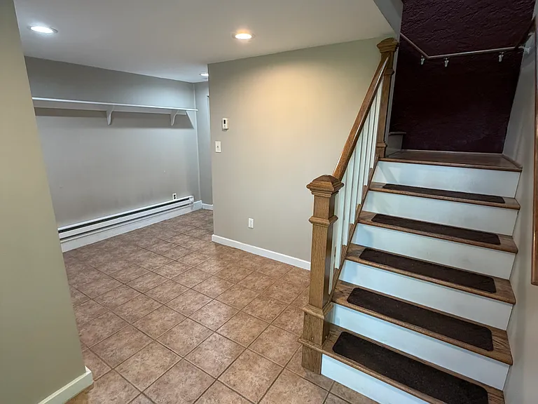 1043 Davis Grove Rd — Photo 3