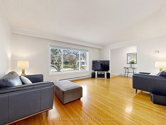 3rd image of 20 Jasmine Cres
