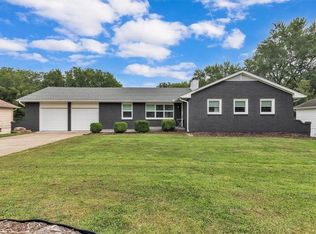 1708 Russell Rd, Pleasant Hill, MO 64080