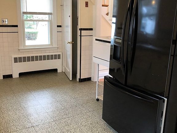 5th image of 44 River Park St #44