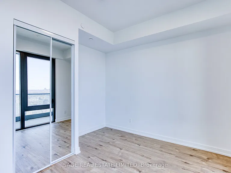35 Parliament St #2812 — Photo 18