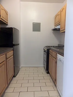 Rented by Citi Habitats | media 26