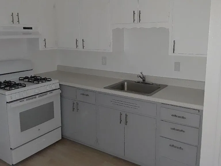 3715 Norwood Ave #F — Photo 2