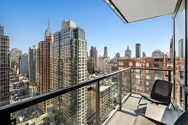 Rented by Compass | media 3