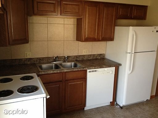 1st image of 16504 E 28th Pl