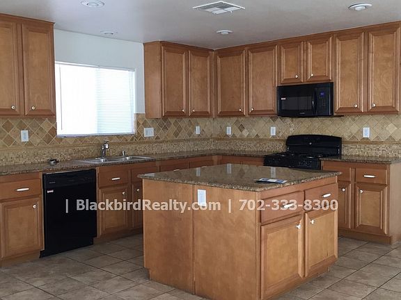 4th image of 3425 Barada Heights Ave