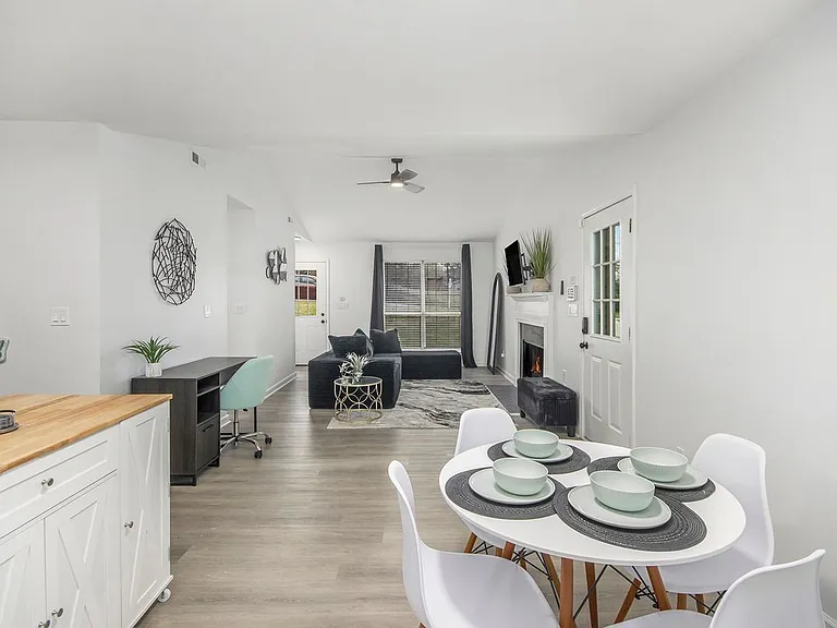 347 Waits Dr SW — Photo 12