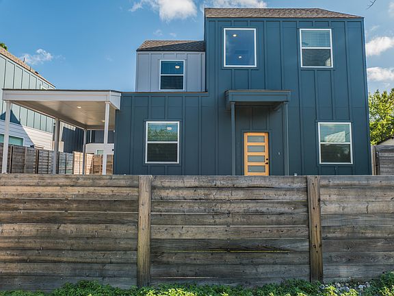 3rd image of 1004 Wheatley Ave