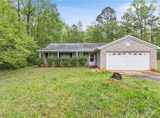 105 Claire Ct, Griffin, GA 30223