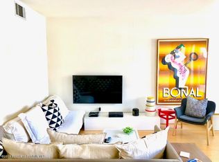 80 N Raymond Ave APT 102, Pasadena, CA 91103