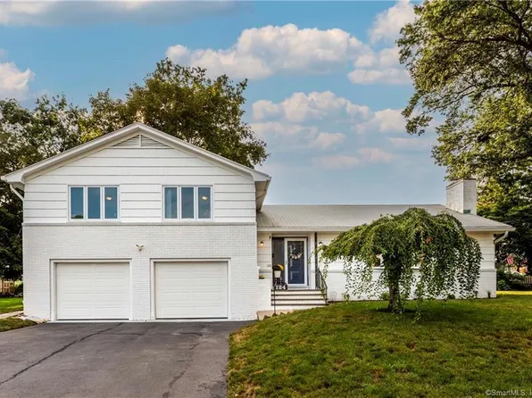 124 Rockwell Avenue, Stratford, CT 06615