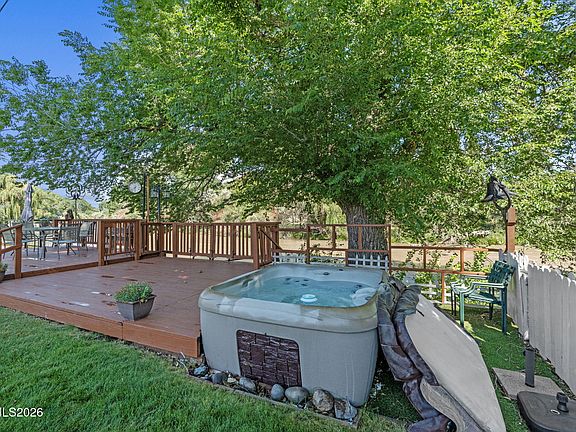 5th image of 3305 Idlewild Dr