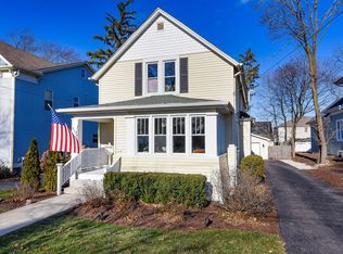 413 E Indiana St, Wheaton, IL 60187