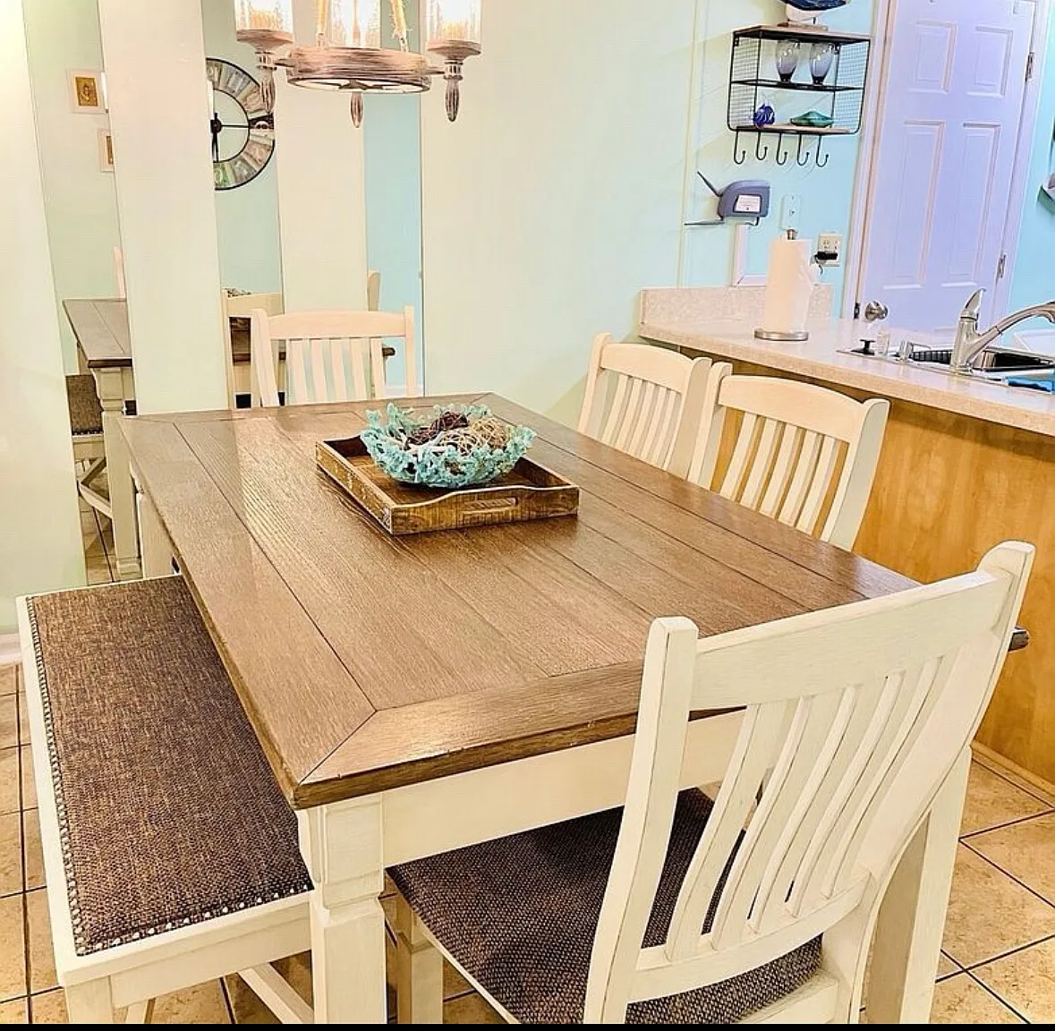 2 bed, 850 sqft, $2,800 — Photo 3