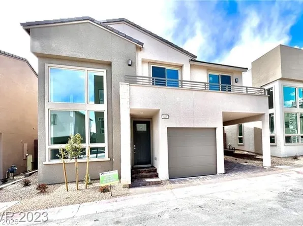 667 Solar Citrine St, Las Vegas, NV 89138