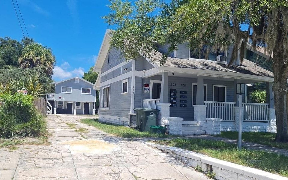 1st image of 202 Mullally St #2