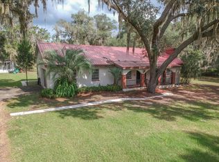 137 Camp Joy Rd, Interlachen, FL 32148