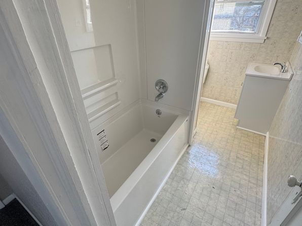 3779 1/2 Highland Ave #1/2