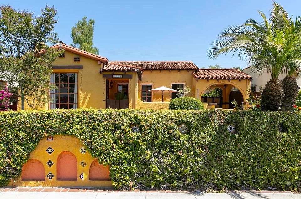 1st image of 3251 Perlita Ave
