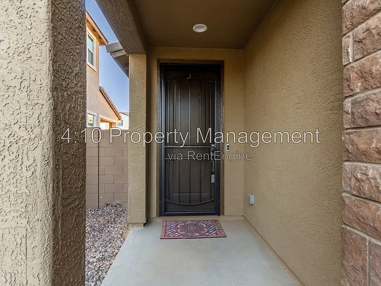 2222 E Palmdale Ln — Photo 12