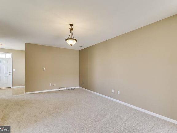 3rd image of 409 Wilmore Dr