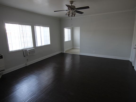 4th image of 1315 N Bronson Ave #104
