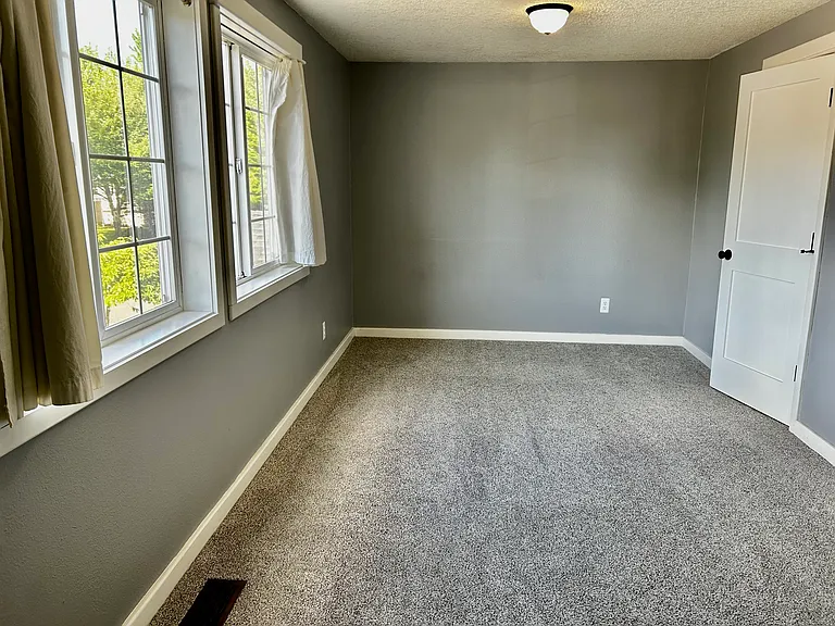 16018 SW Redclover Ln — Photo 13