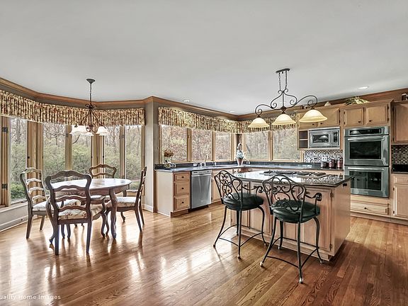 2nd image of 16762 Deer Path Dr