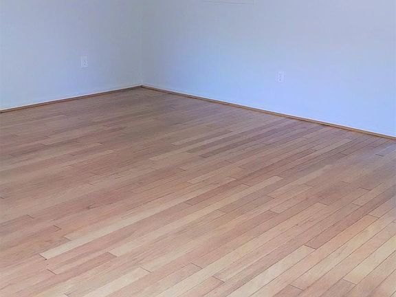 4th image of 14423 Black Horse Ct