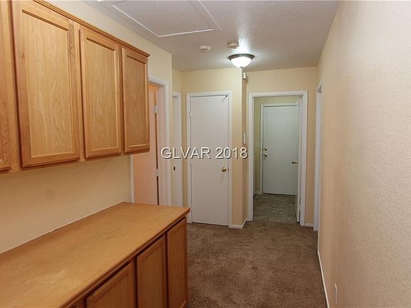 5th image of 5934 Gingham St