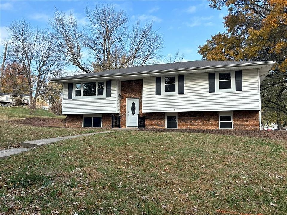 1st image of 3039 Floyd Ave