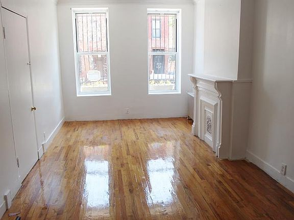 2nd image of 368 Douglass St #1