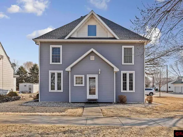 811 1st Ave, Gibbon, MN 55335