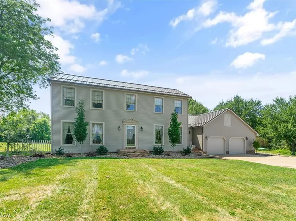 15551 W Calla Rd, Beloit, OH 44609