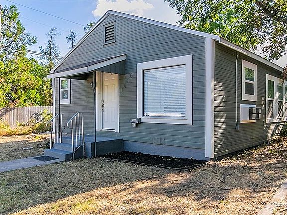 2nd image of 1416 N 24th St