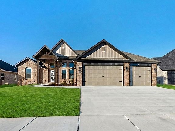 2nd image of 1400 Greyback Ln