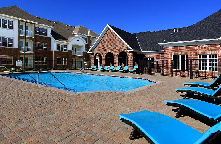 BelleMeade Apartments — Photo 32
