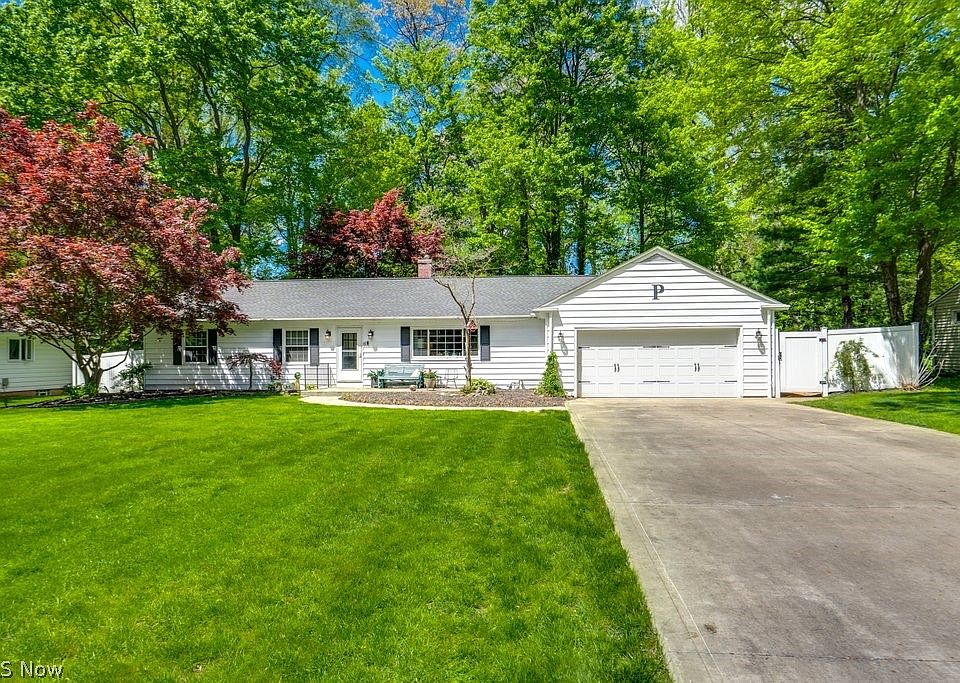 1st image of 183 Timberlane Dr
