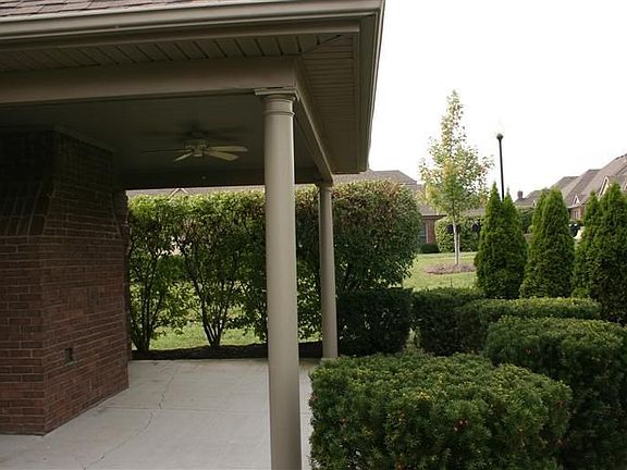 4th image of 1570 Pine Needles Ln