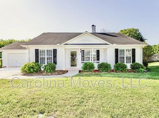 3 Petal Ct, Simpsonville, SC 29681