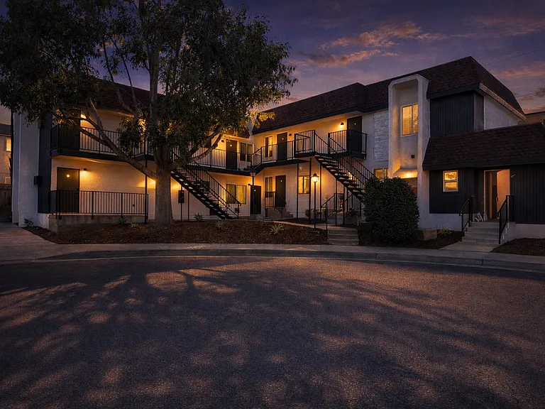 NNP - 3752 Nile Street — Photo 1