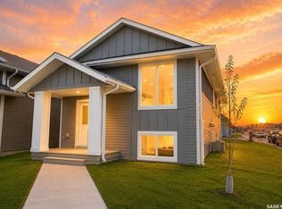 370 Stehwien St, Saskatoon, SK S7W1M9