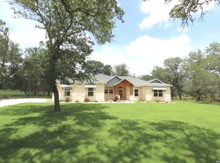 200 Cibolo Way, La Vernia, TX 78121